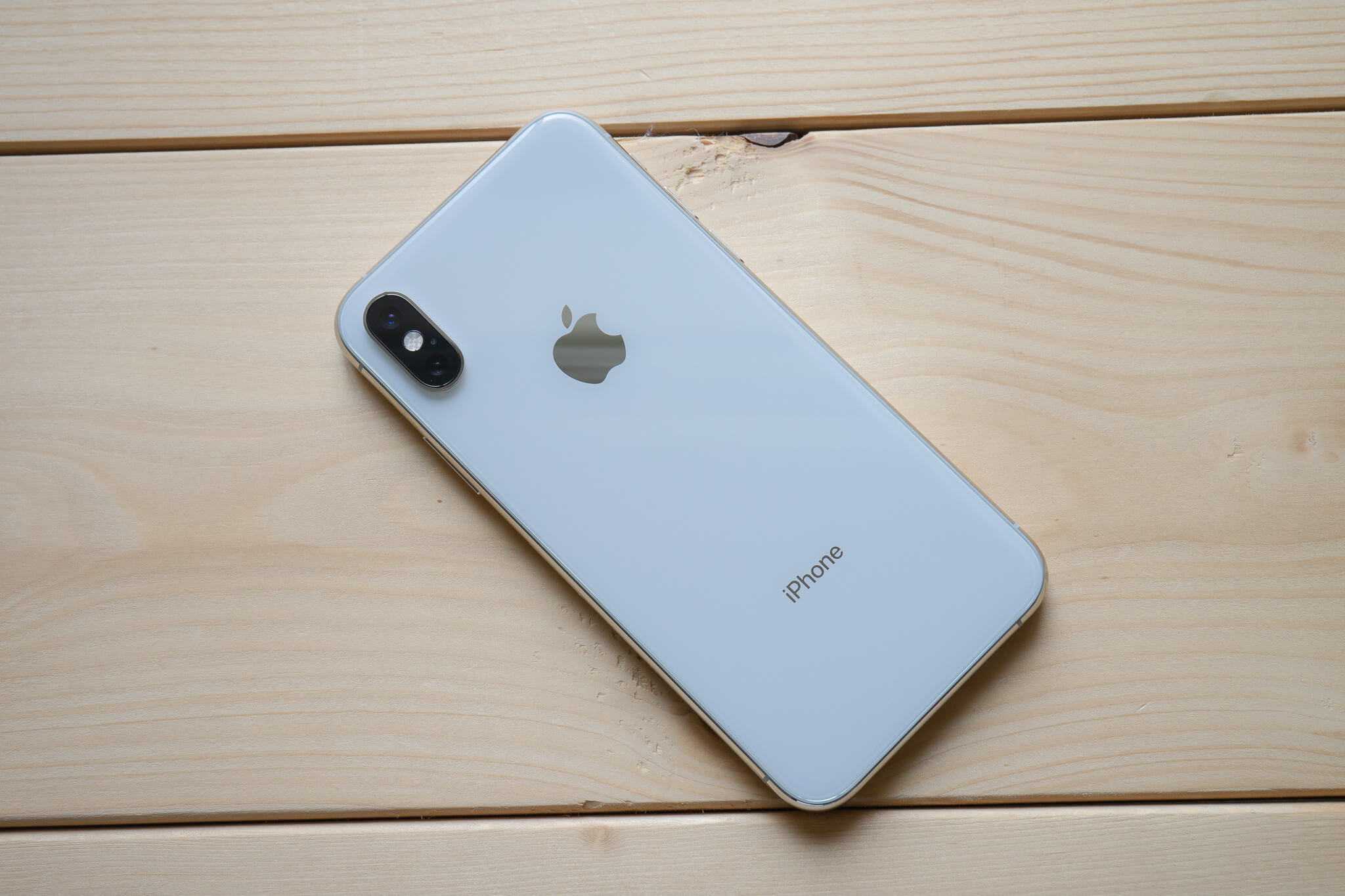 iPhone Xs Silver 64 GB - www.infotechcampinas.com.br